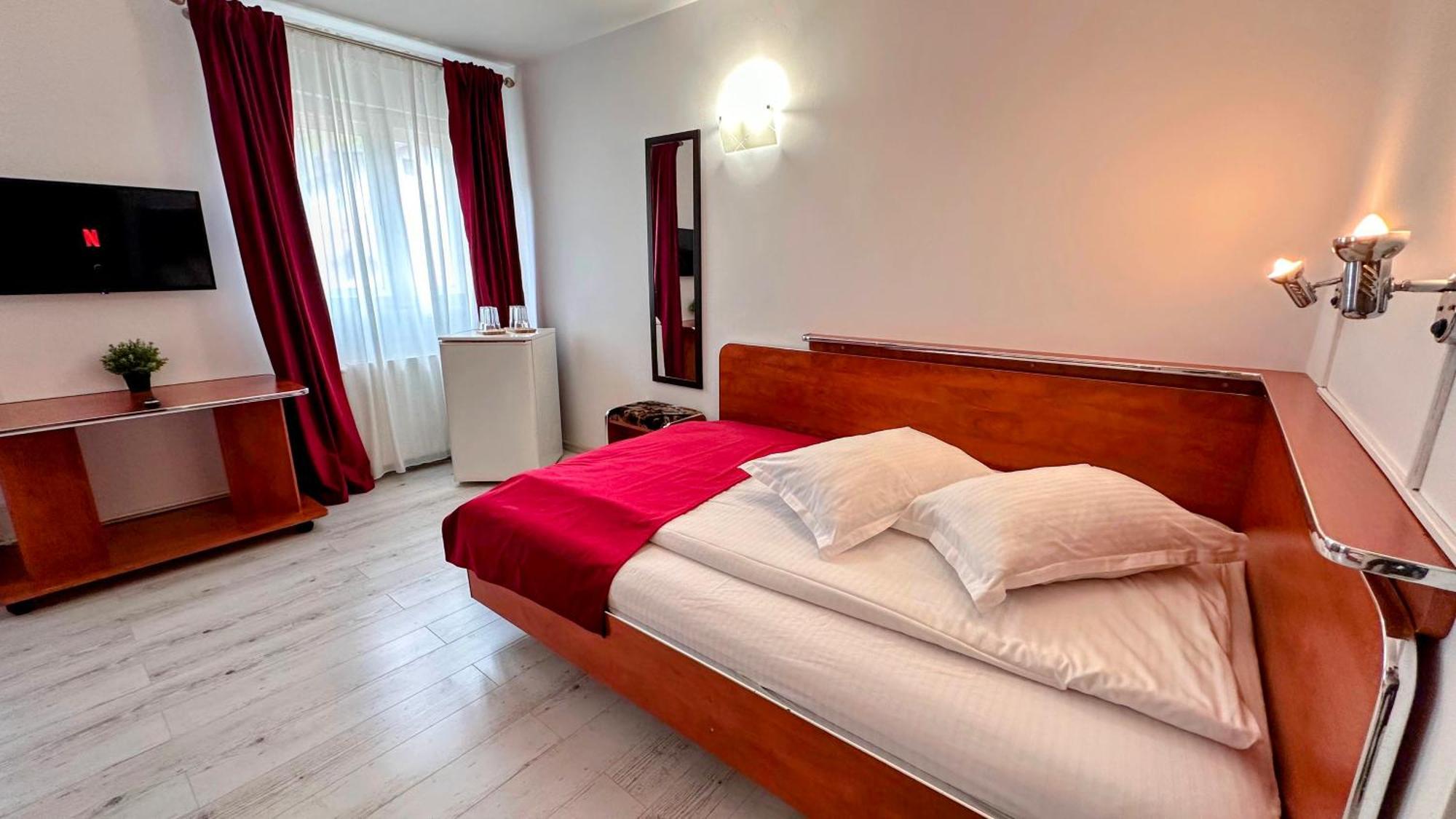 Valea Alba View - Self Check-In Otel Buşteni Dış mekan fotoğraf