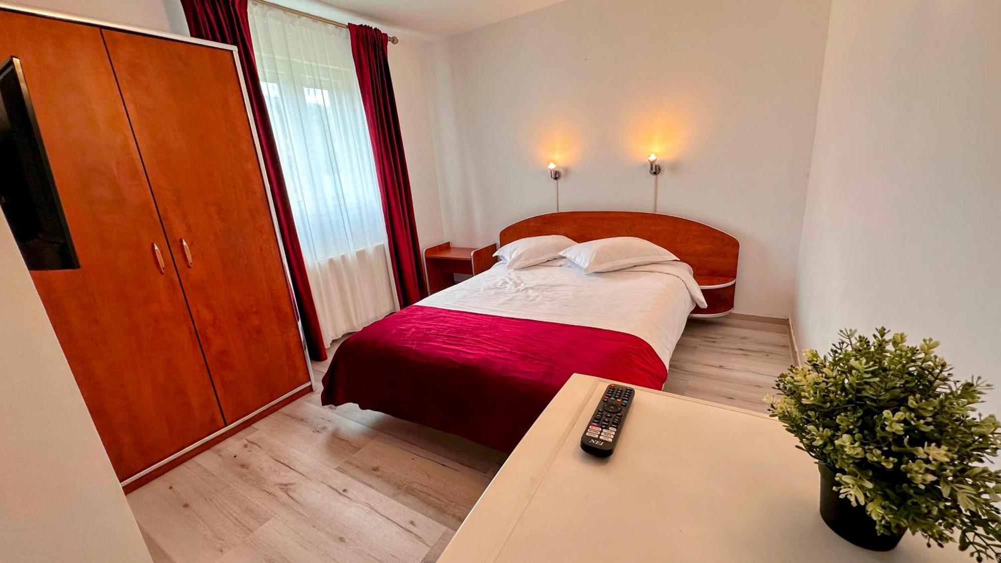Valea Alba View - Self Check-In Otel Buşteni Dış mekan fotoğraf