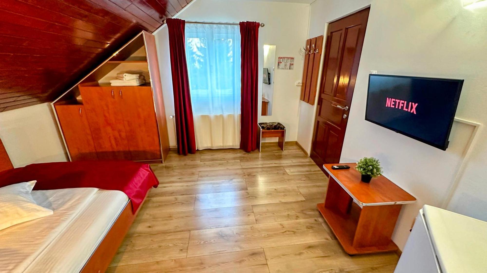 Valea Alba View - Self Check-In Otel Buşteni Dış mekan fotoğraf