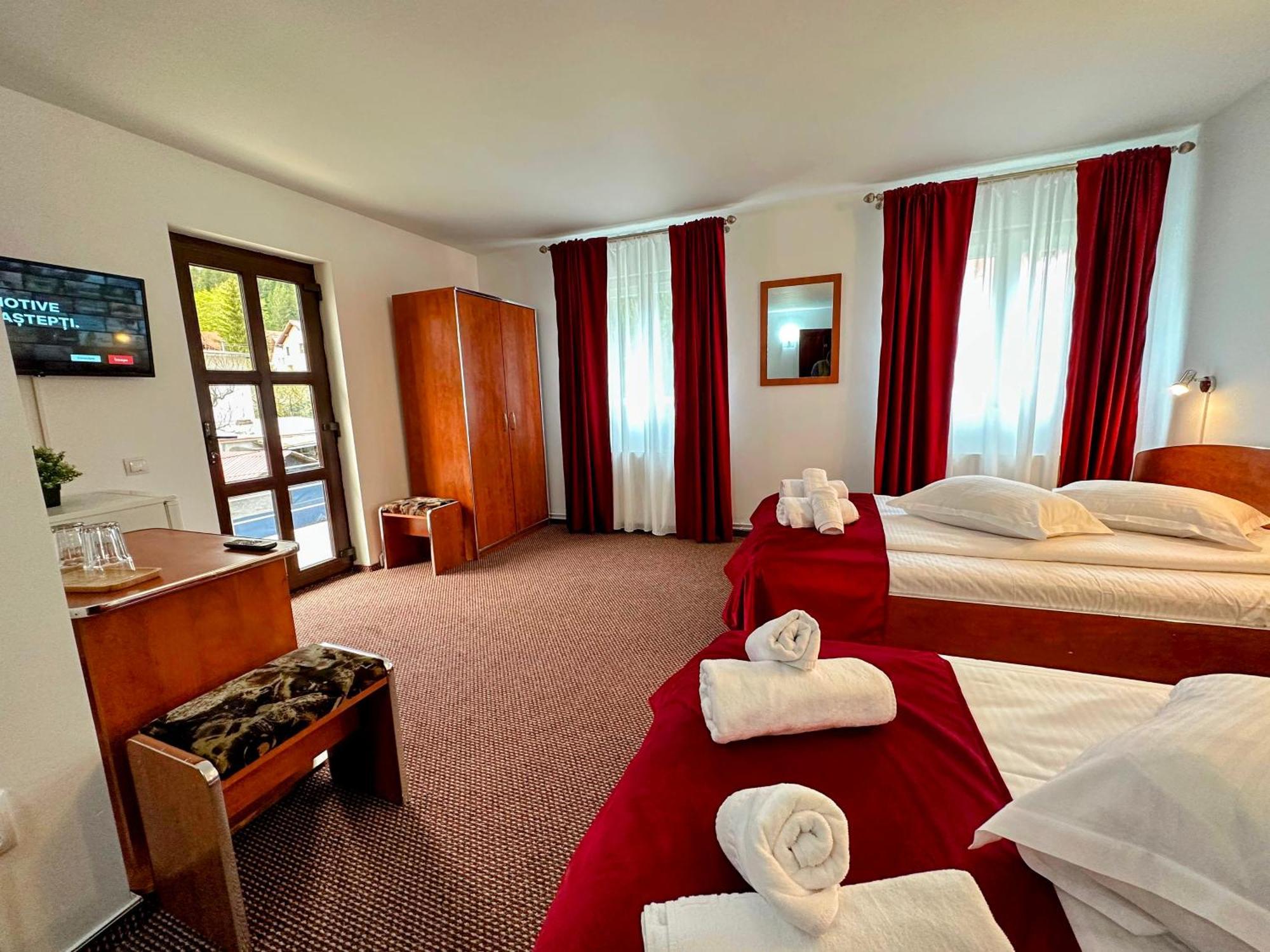 Valea Alba View - Self Check-In Otel Buşteni Dış mekan fotoğraf